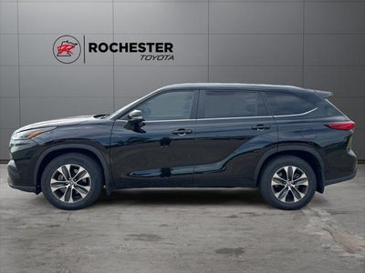 2023 Toyota Highlander XLE AWD