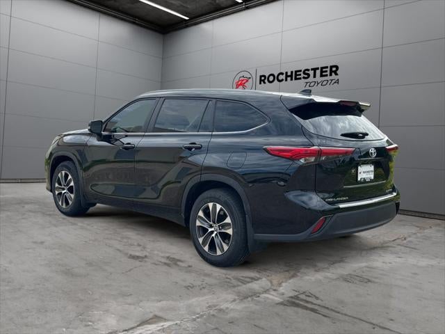 2023 Toyota Highlander XLE AWD