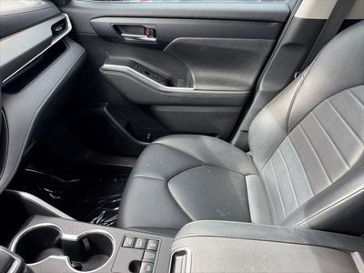 2023 Toyota Highlander XLE AWD