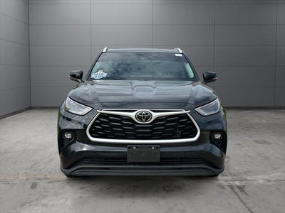 2023 Toyota Highlander XLE AWD