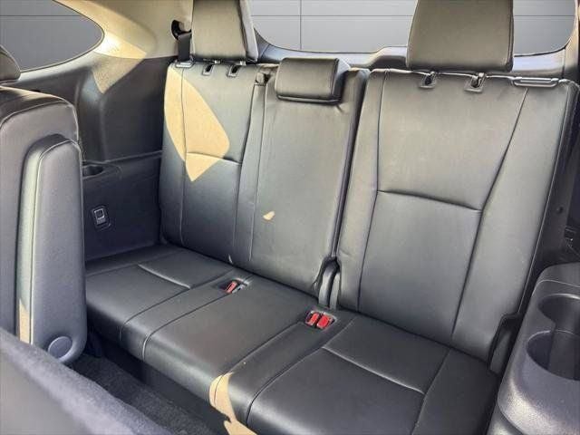 2024 Toyota Highlander XLE AWD