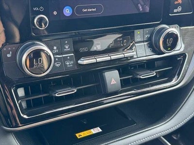 2024 Toyota Highlander XLE AWD