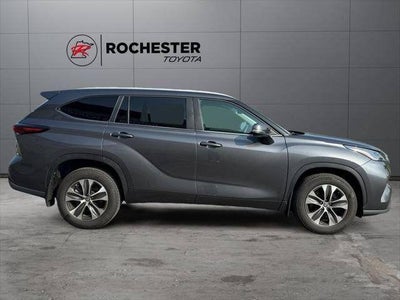 2024 Toyota Highlander XLE AWD
