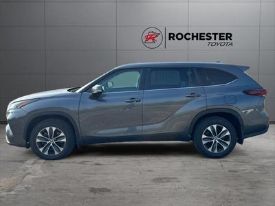 2024 Toyota Highlander XLE AWD