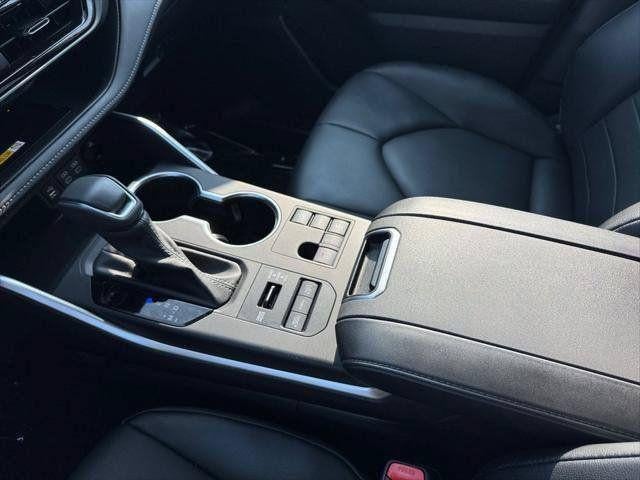 2024 Toyota Highlander XLE AWD