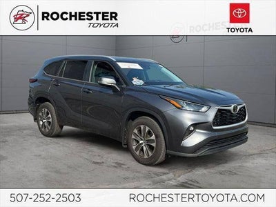2024 Toyota Highlander XLE AWD