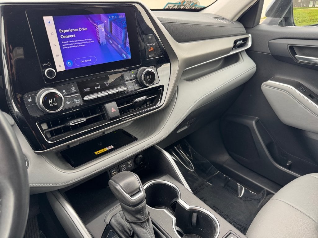 2023 Toyota Highlander XLE AWD