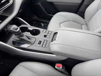 2023 Toyota Highlander XLE AWD