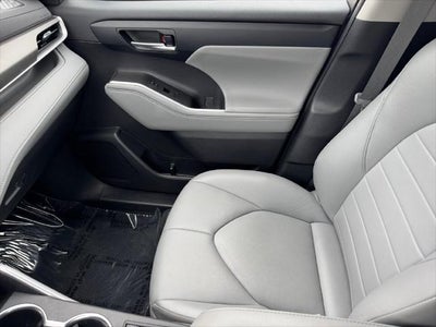 2023 Toyota Highlander XLE AWD