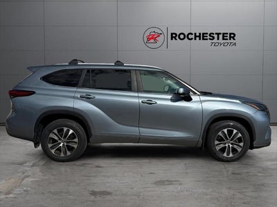 2023 Toyota Highlander XLE AWD