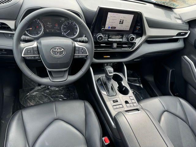 2023 Toyota Highlander XLE AWD