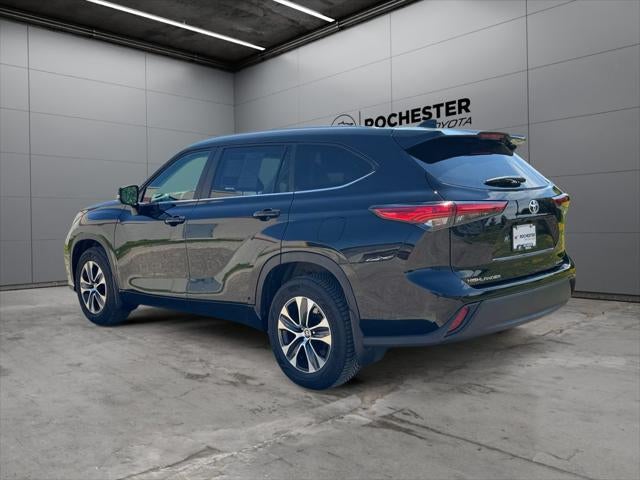 2023 Toyota Highlander XLE AWD