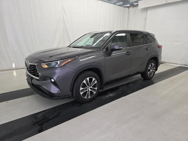 2023 Toyota Highlander XLE AWD