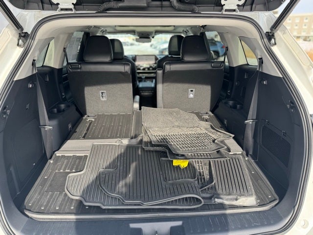 2023 Toyota Highlander Platinum AWD