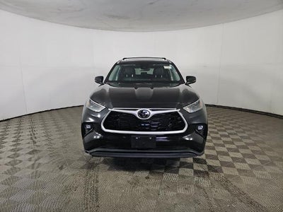 2023 Toyota Highlander XLE AWD