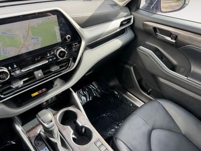 2025 Toyota Highlander Platinum AWD