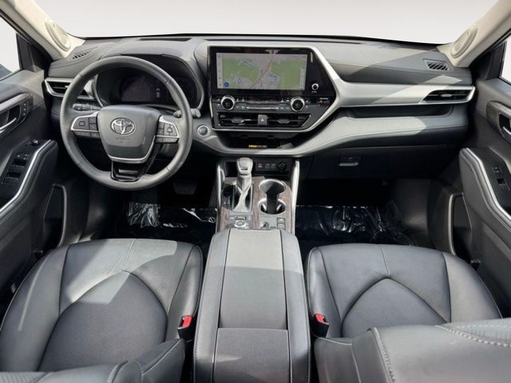 2025 Toyota Highlander Platinum AWD