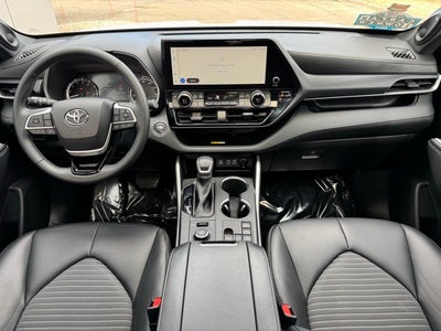2023 Toyota Highlander XSE AWD