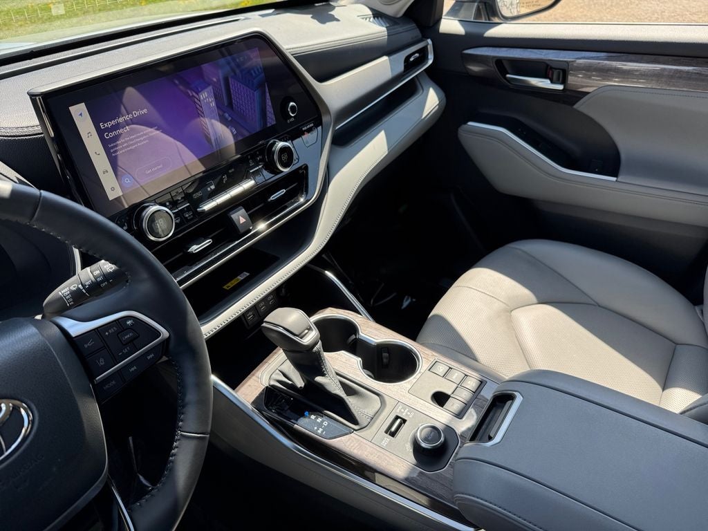 2023 Toyota Highlander Limited AWD