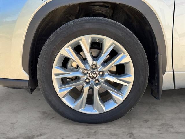 2023 Toyota Highlander Limited AWD