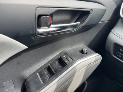 2024 Toyota Highlander XLE AWD