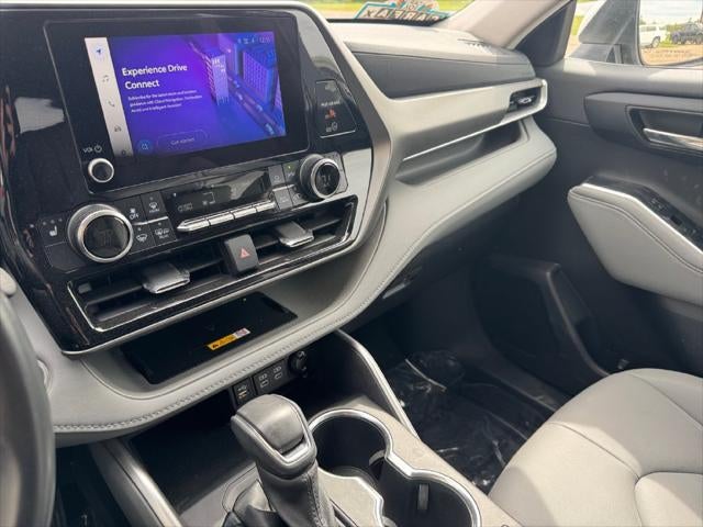 2024 Toyota Highlander XLE AWD