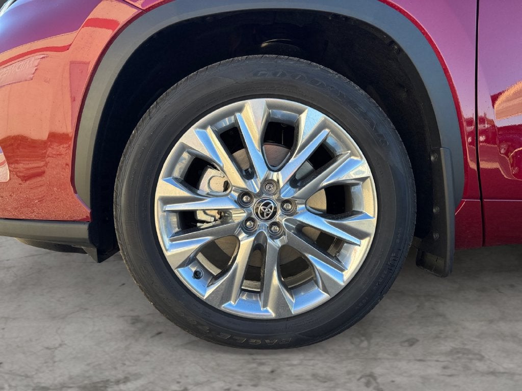 2026 Toyota Highlander Limited AWD