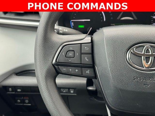 2025 Toyota Sienna LE 8 Passenger