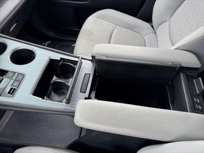 2025 Toyota Sienna LE 8 Passenger