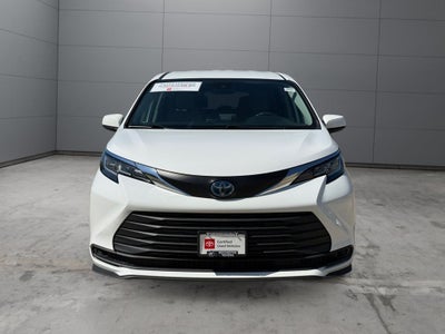 2021 Toyota Sienna LE 8 Passenger