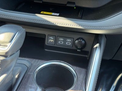 2023 Toyota Highlander Hybrid Limited AWD
