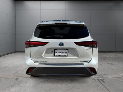 2023 Toyota Highlander Hybrid Limited AWD