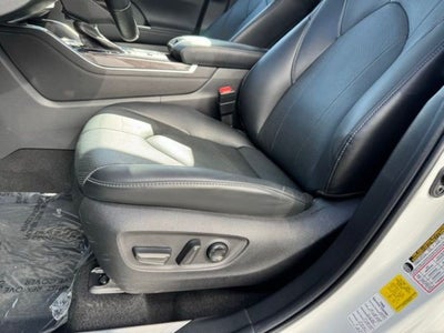 2023 Toyota Highlander Hybrid Limited AWD