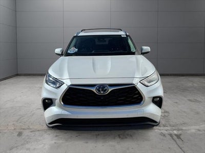 2023 Toyota Highlander Hybrid Limited AWD