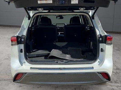 2023 Toyota Highlander Hybrid Limited AWD