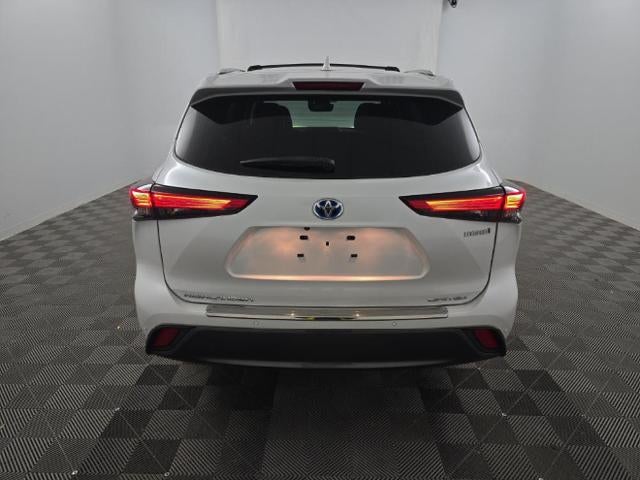 2023 Toyota Highlander Hybrid Limited AWD