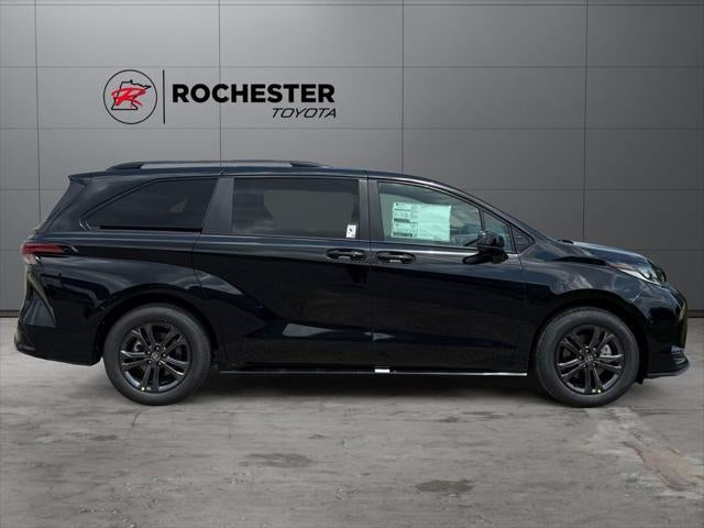 2026 Toyota Sienna XSE 7 Passenger
