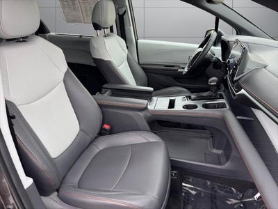 2021 Toyota Sienna XSE 7 Passenger