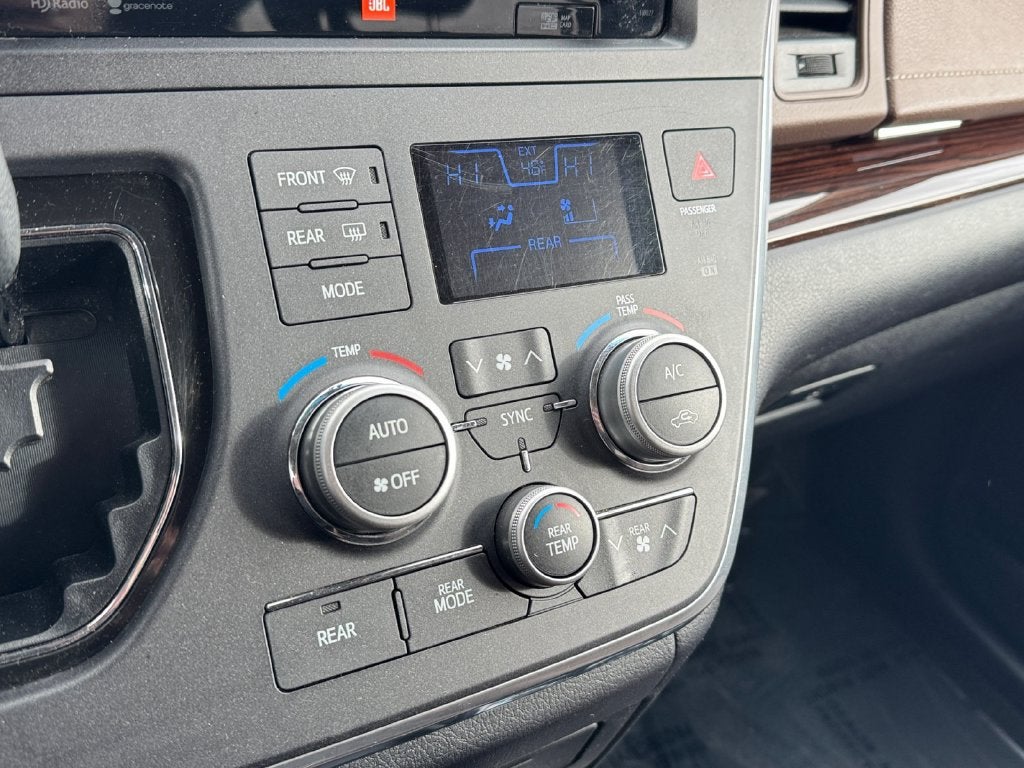 2015 Toyota Sienna Limited Premium 7 Passenger