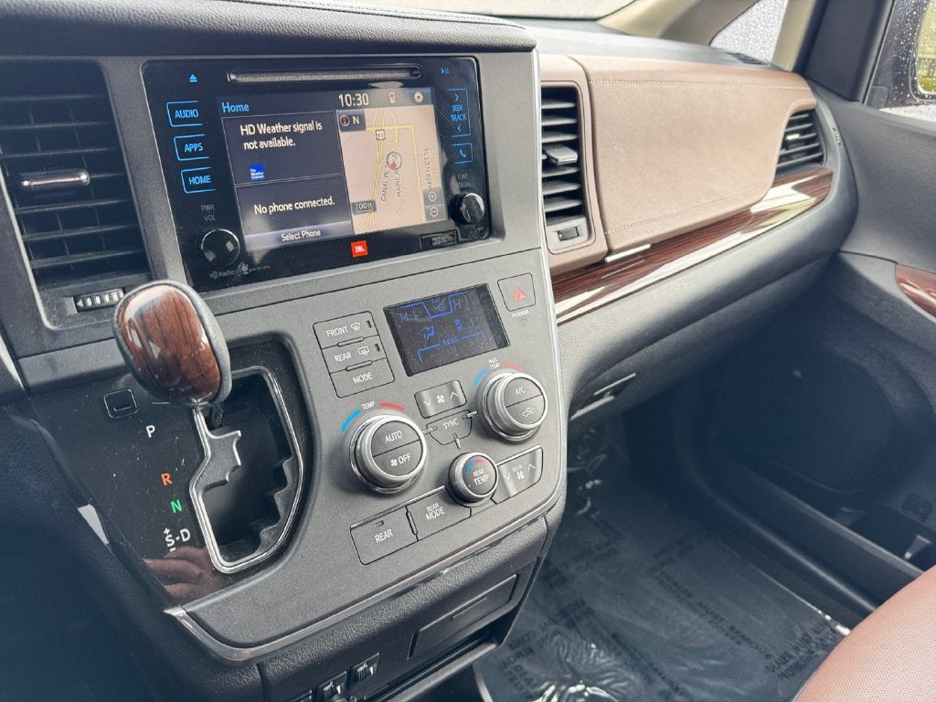 2015 Toyota Sienna Limited Premium 7 Passenger
