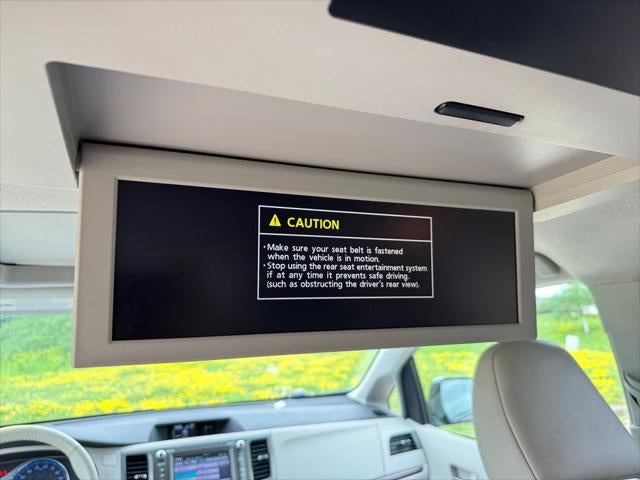 2011 Toyota Sienna XLE FWD