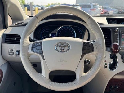 2011 Toyota Sienna XLE FWD