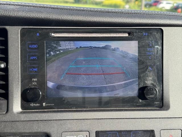 2015 Toyota Sienna XLE 8 Passenger