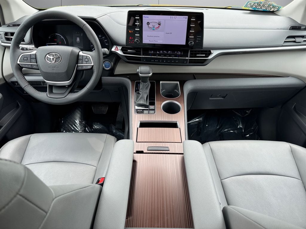 2023 Toyota Sienna XLE 7 Passenger