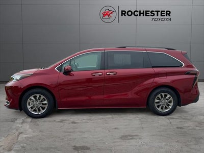 2023 Toyota Sienna XLE 7 Passenger