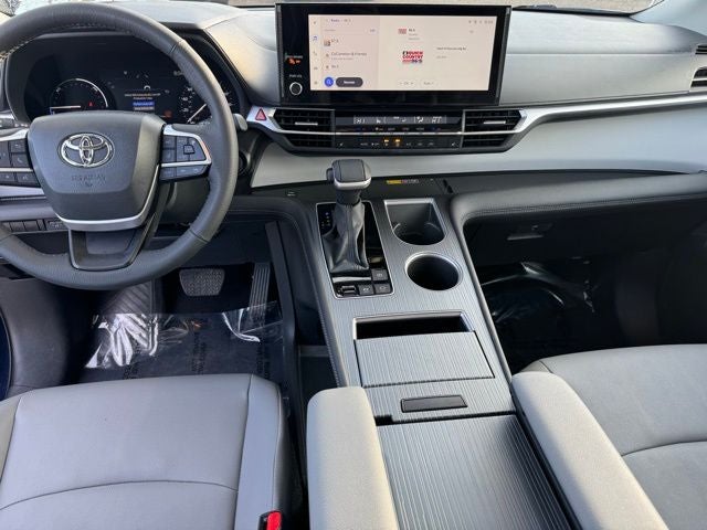 Used 2025 Toyota Sienna XLE with VIN 5TDYRKEC0SS280574 for sale in Rochester, Minnesota