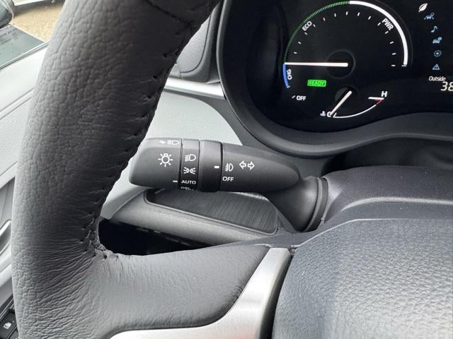 2025 Toyota Sienna XLE 8 Passenger