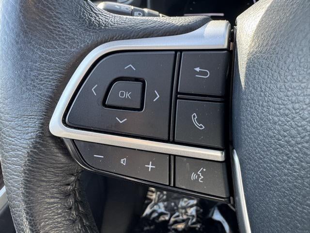 2024 Toyota Sienna XLE 8 Passenger