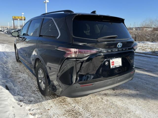 2024 Toyota Sienna XLE 8 Passenger