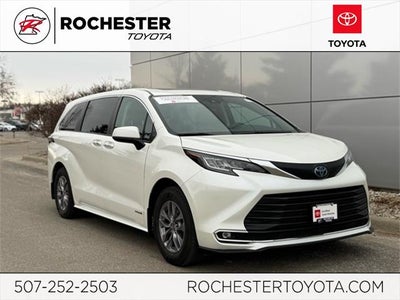 2021 Toyota Sienna XLE 7 Passenger
